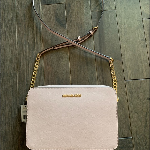 MICHAEL Michael Kors
Jet Set Large Soft Pink EW Crossbody - Picture 5 of 6